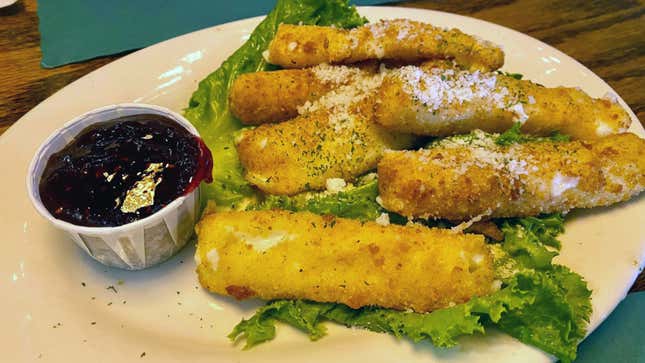 Mozzarella sticks with raspberry sauce at Ralph’s Tavern in Colonie, NY.