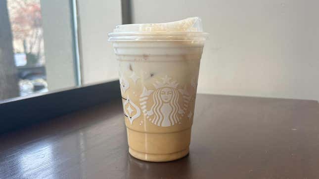 Image for article titled Starbucks’ New Gingerbread Drink Tastes Like Deception