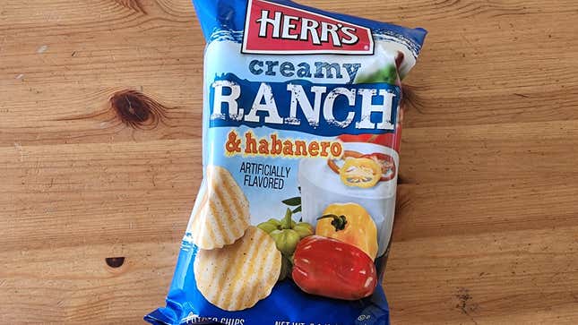Image for article titled These Habanero Ranch Chips Almost Get It Perfect
